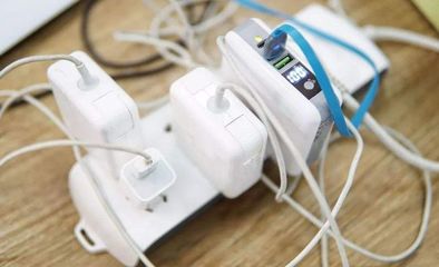 你的充電器，從買回來就一直不拔，真的安全嗎？
